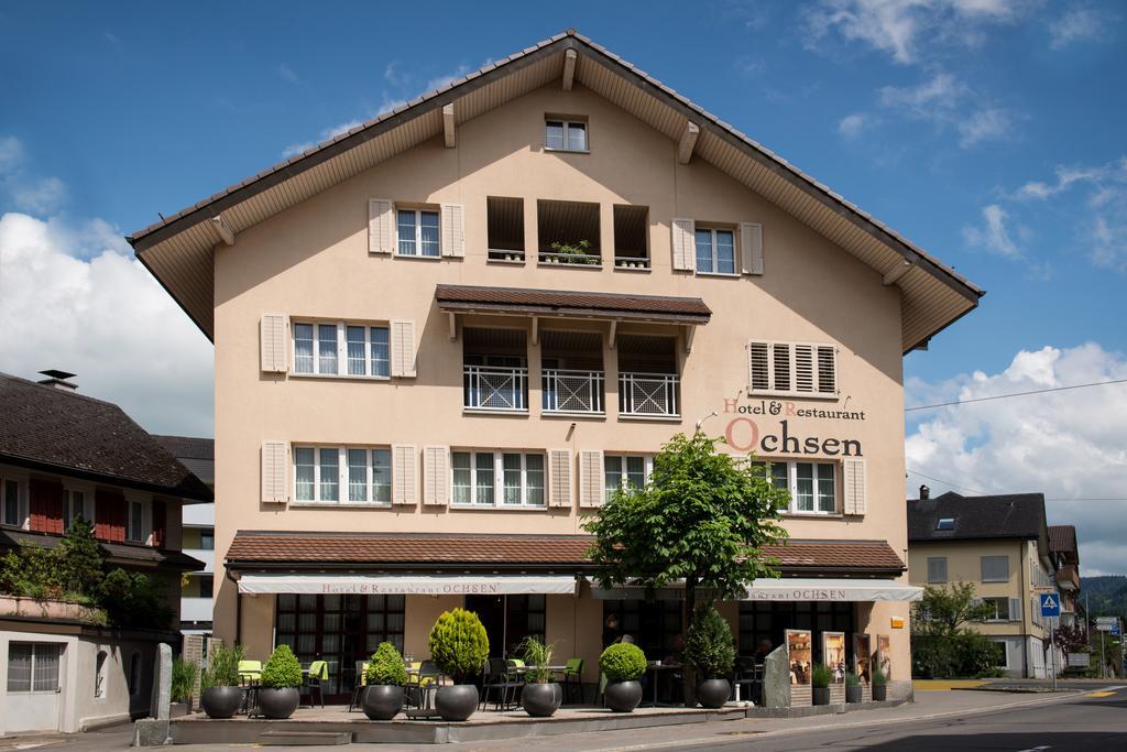Hotel Ochsen Menzingen Exterior photo